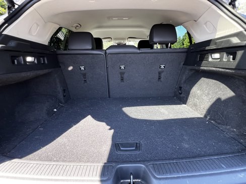 Used 2022 Buick Envision Essence w/ Technology Package I image 48