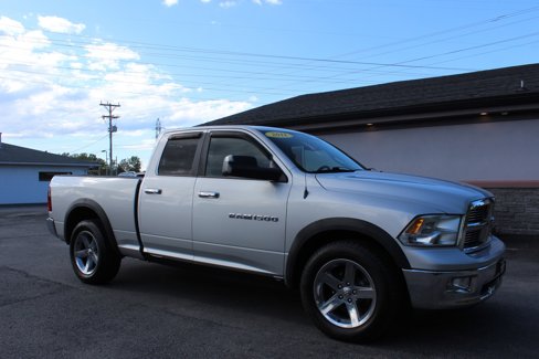 Used 2011 RAM 1500 Big Horn image 2