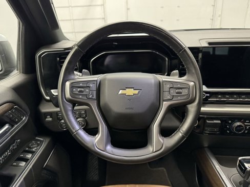 Certified 2024 Chevrolet Silverado 1500 High Country w/ Z71 Off-Road Package image 4
