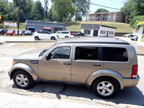 Used 2007 Dodge Nitro SLT w/ Trailer Tow Group image 4