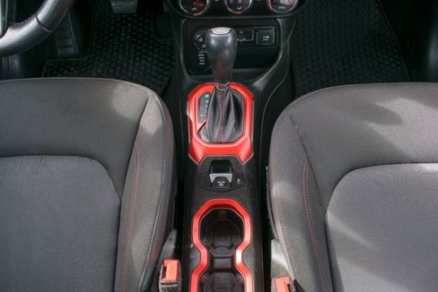 Used 2017 Jeep Renegade Trailhawk image 30