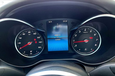 Used 2019 Mercedes-Benz C 300 Sedan image 22