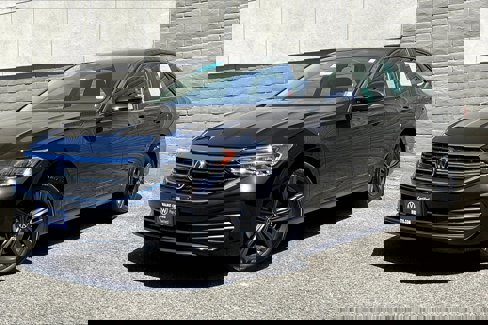 Certified 2024 Volkswagen Jetta SE w/ Panoramic Sunroof Package image 12