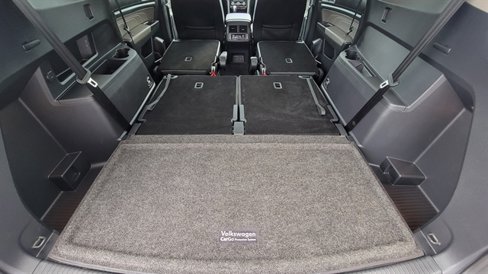 Used 2023 Volkswagen Atlas SE w/ Black Wheel Package image 49