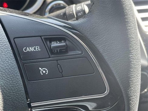 Used 2018 Mitsubishi Eclipse Cross SE image 24