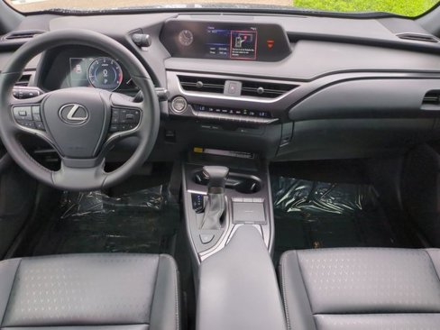 Used 2022 Lexus UX 200 image 14