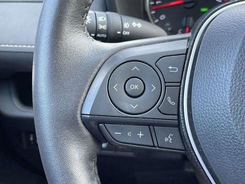 Certified 2020 Toyota RAV4 XLE image 22