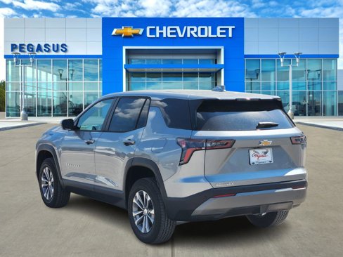 New 2026 Chevrolet Equinox LT image 4