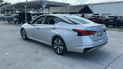 Used 2022 Nissan Altima 2.5 SV image 5
