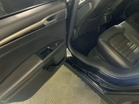 Used 2013 Ford Fusion SE image 30