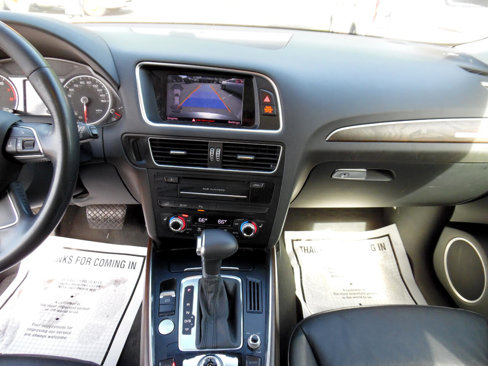 Used 2015 Audi Q5 2.0T Premium Plus w/ Technology Package image 14