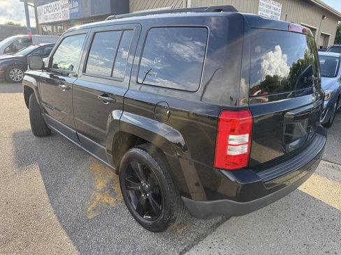 Used 2015 Jeep Patriot Sport w/ Power Value Group image 8