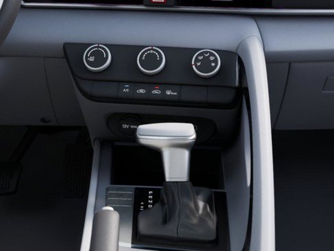 New 2025 Hyundai Elantra SE image 16