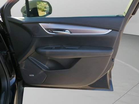 Used 2017 Cadillac XT5 Premium Luxury image 44