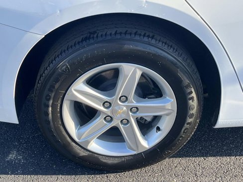Certified 2024 Chevrolet Malibu LT image 9