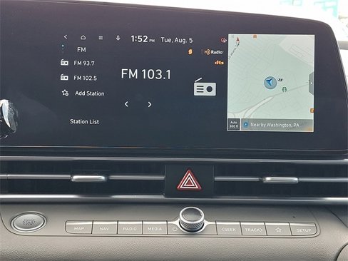 Certified 2023 Hyundai Elantra SEL w/ Convenience Package image 16