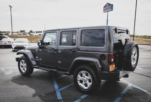 Used 2014 Jeep Wrangler Unlimited Sahara w/ Dual Top Group image 20