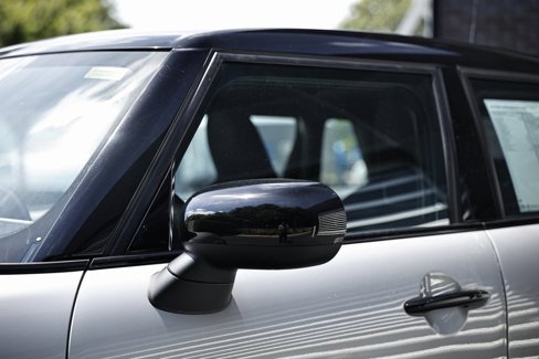 New 2025 MINI Cooper 4-Door Hardtop image 11