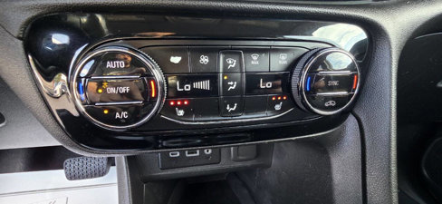 Used 2020 Buick Encore GX Select image 20