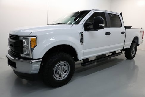 Used 2017 Ford F250 XL w/ Power Equipment Group image 46