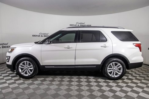 Used 2016 Ford Explorer XLT image 6