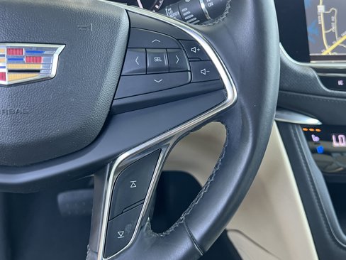 Used 2018 Cadillac XT5 Premium Luxury image 20