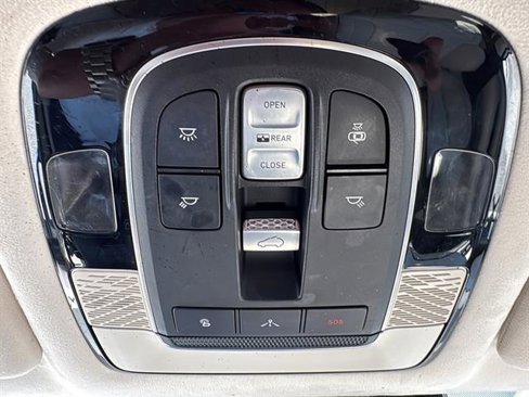 Used 2020 Hyundai Palisade Limited image 31