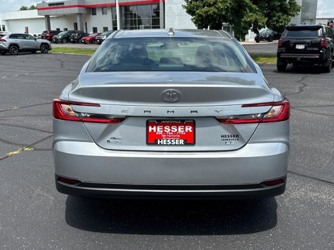 Certified 2025 Toyota Camry LE image 4