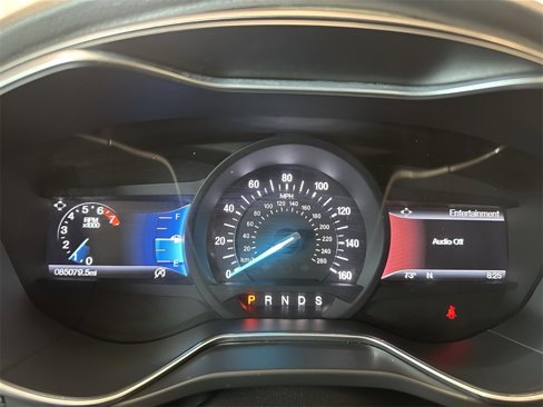 Used 2017 Ford Fusion SE w/ Fusion SE Technology Package image 15