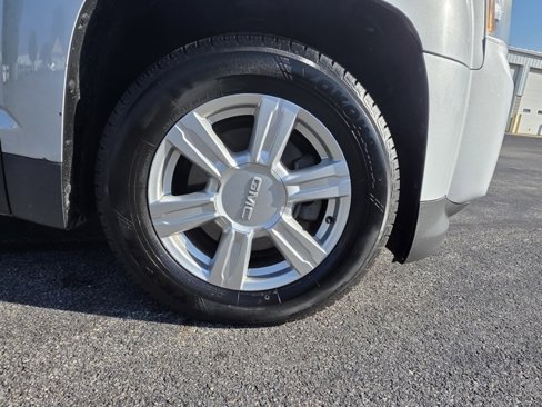 Used 2014 GMC Terrain SLE image 9