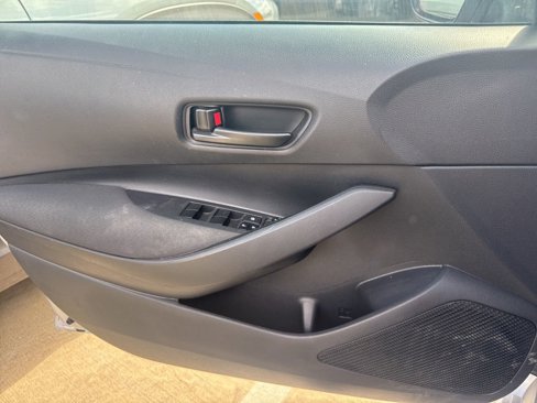 Used 2023 Toyota Corolla LE image 10