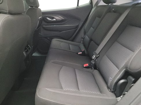 Used 2023 GMC Terrain SLE w/ Driver Convenience Package image 18