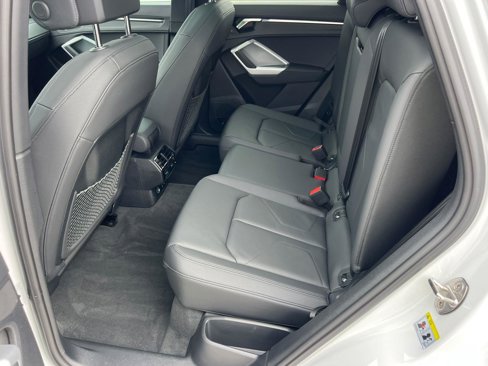 Certified 2024 Audi Q3 2.0T Premium Plus w/ Premium Plus Package image 21