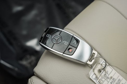 Used 2019 Mercedes-Benz E 450 4MATIC Coupe image 41