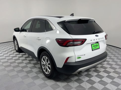 Used 2024 Ford Escape Active image 3