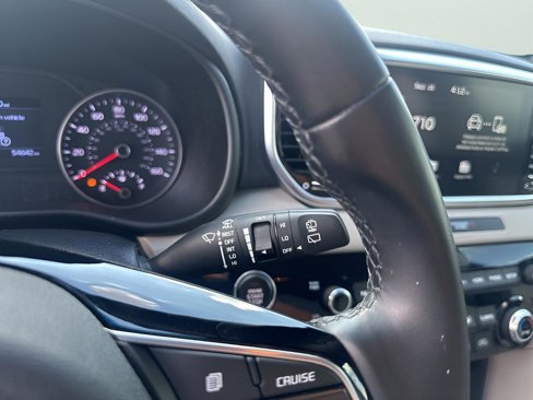 Used 2020 Kia Sportage EX image 31
