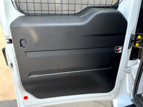 Used 2021 RAM ProMaster City Tradesman SLT image 32