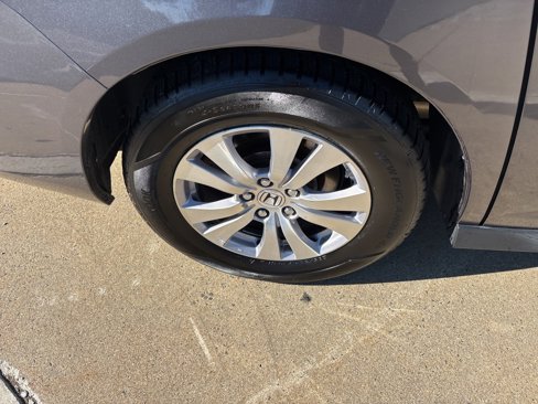 Used 2015 Honda Odyssey EX image 33