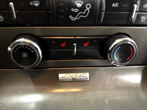 Used 2013 Ford Mustang GT Premium w/ Brembo Brake Pkg image 18