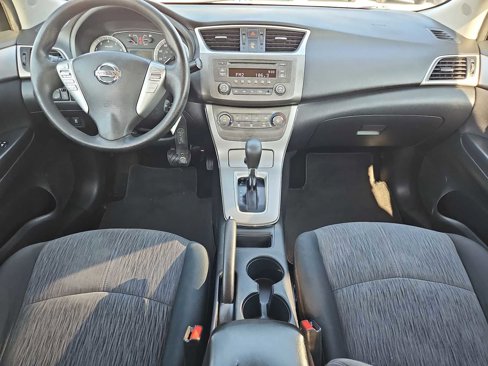 Used 2014 Nissan Sentra SV image 17