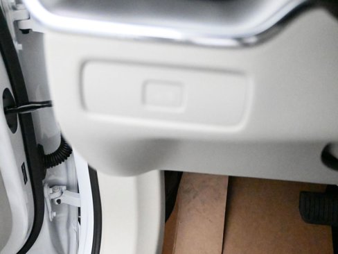 New 2025 Volvo XC60 B5 Core image 15