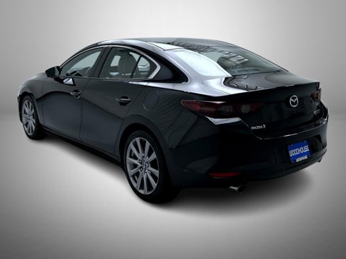 Used 2019 MAZDA MAZDA3 Sedan image 7