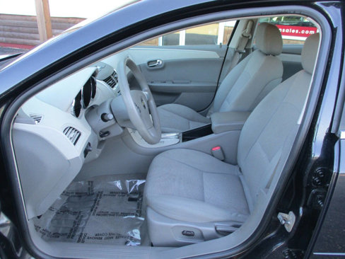 Used 2009 Chevrolet Malibu LS image 17