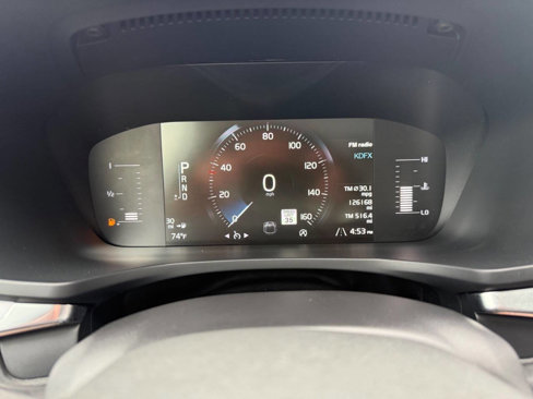 Used 2019 Volvo S60 T6 Momentum w/ Premium Package image 13