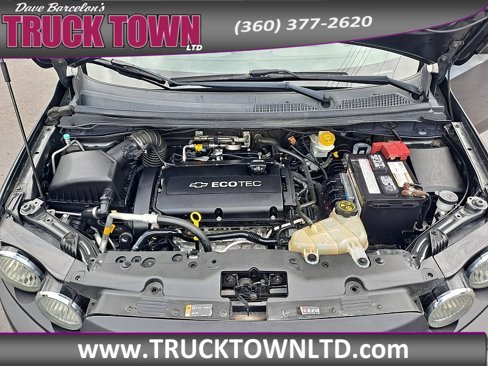 Used 2016 Chevrolet Sonic LT w/ Wheels and Fog Lamp Package image 9
