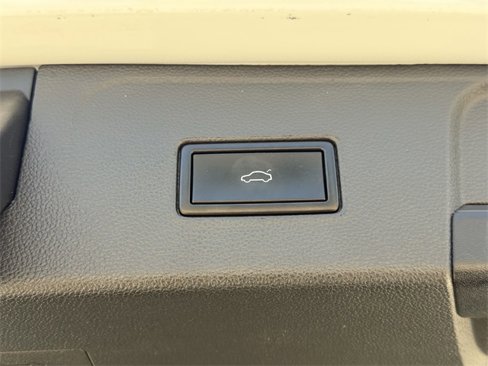 Used 2021 Volkswagen Atlas SEL image 33