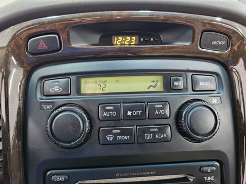 Used 2002 Toyota Highlander Limited image 15