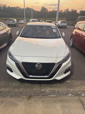 Used 2022 Nissan Altima 2.5 SL image 2