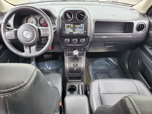 Certified 2016 Jeep Patriot High Altitude image 7