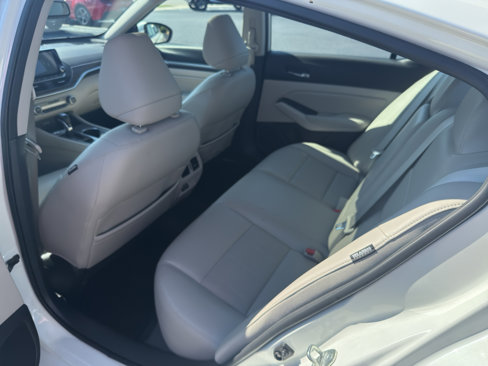 Used 2019 Nissan Altima 2.5 Platinum image 28